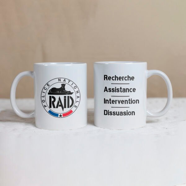 Mug avec l'écusson du RAID et la devise de ce service de la Police Nationale Française