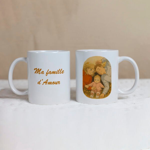 Mug avec le dessin d'une famille en style Ghibli